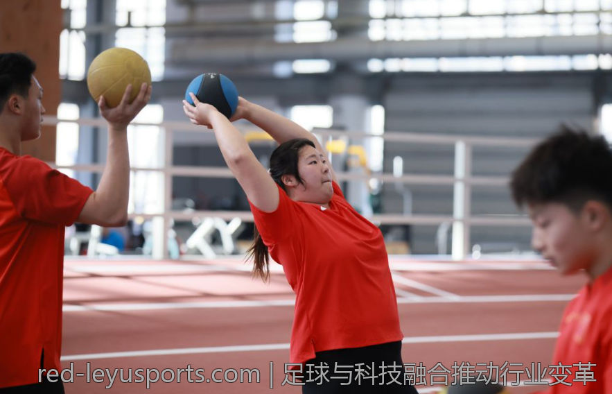 足球与科技融合推动行业变革